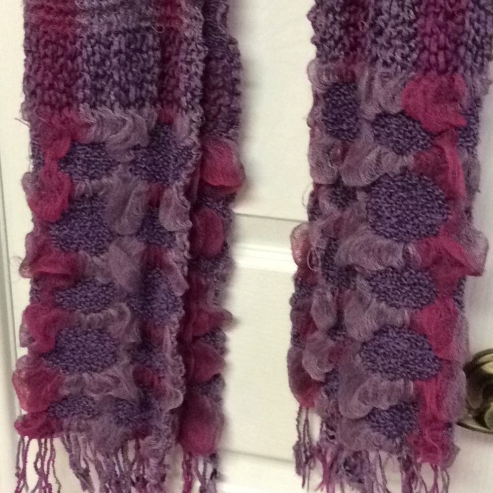 2/$11 Really nice scarf in pretty colors - Picture 4 of 5